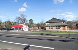 45 Cassville Road, Jackson, NJ 08527