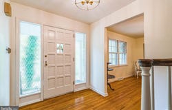 355 ARDEN, GULPH MILLS, PA 19428