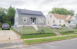 920 Lenton Avenue, Barrington, NJ 08007