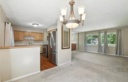 1958 6th Street N, North Saint Paul, MN 55109
