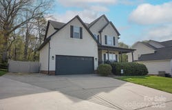 908 Carole Summey Drive, Dallas, NC 28034