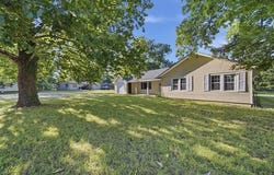 401 E Main Street, Beggs, OK 74421
