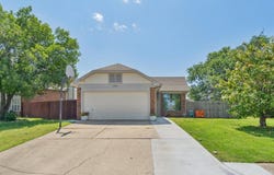1225 Clover Road, Moore, OK 73160