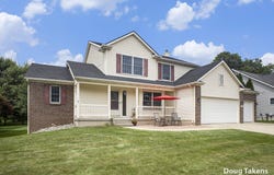 1609 Royal Crescent Drive, Holt, MI 48842