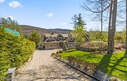 135 Seelye Road, Queensbury, NY 12804