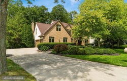 8245 Sanctuary Drive, Columbus, OH 43235