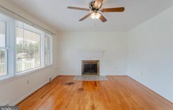 1019 ROCKINGHAM DRIVE, HARRISONBURG, VA 22802