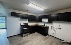 2 N HARVARD Street, Perryton, TX 79070