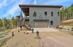 17 Luna Dr, Angel Fire, NM 87710