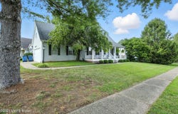 3816 Willowview Blvd, Jeffersontown, KY 40299