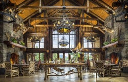 7 Whiteface Inn Lane, Lake Placid, NY 12946