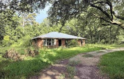 13150 Blackwater Rd, Baker, LA 70714