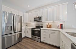 3213 Briarwood Village, Clinton, MA 01510