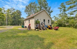 7599 State Road, Colden, NY 14033