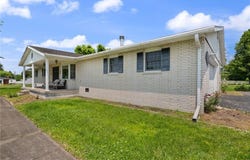 2046 West Bob White Drive, Scottsburg, IN 47170