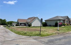 1 Ridge Road, Monaca, PA 15061