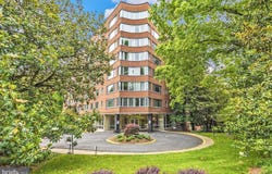 4200 CATHEDRAL AVENUE NW, WASHINGTON, DC 20016