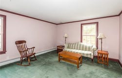 15 Sand Hill Road, Simsbury, CT 06089