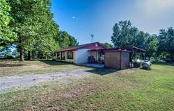 108 S 3rd Street, Stroud, OK 74079