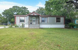 1102 15th Street, Bridgeport, TX 76426