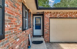 327 N James Ave, Haysville, KS 67060