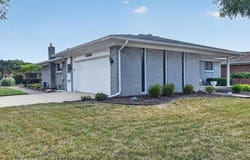 15500 Sherwood Lane, Fraser, MI 48026