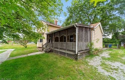 954 Center Street, Grafton, OH 44044