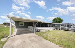 3258 Lester Avenue, Mims, FL 32754