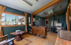 253 White Mountain Rd, Curlew, WA 99118