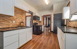 309 S 4th St, Moberly, MO 65270