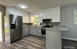 5545 W Pine Hill Avenue, Morganton, NC 28655