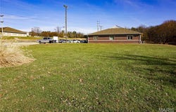 1810 E 10th Street, Rolla, MO 65401
