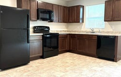 210 Raintree Lane, Painesville, OH 44077