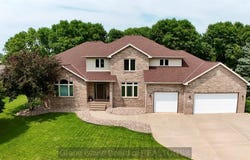 3310 Buffalo Ct, Grand Island, NE 68803