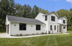 35684 M-43, Paw Paw, MI 49079