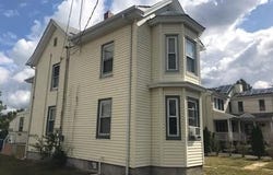 79 Compton Street, Belford, NJ 07718