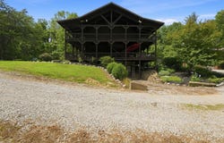 2611 Eckert Road SE, Lancaster, OH 43130