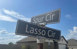 15954 Lasso Circle, McLoud, OK 74851