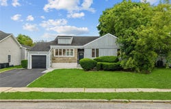 31 Cail Drive, East Rockaway, NY 11518
