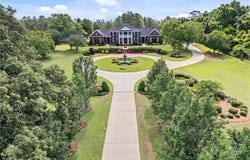 9110 Celeste Road, Saraland, AL 36571