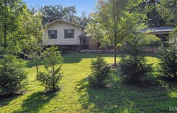 1519 Highway DD, Defiance, MO 63341
