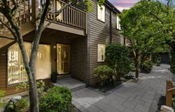 15 Greenridge Avenue, White Plains, NY 10605