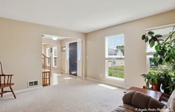6820 Ayre Drive, McHenry, IL 60050
