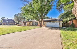 1901 31st Street, Lubbock, TX 79411