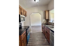2924 W Maxwell Ave, Wichita, KS 67217