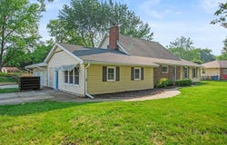 30 Cliff Drive, Buckner, MO 64016