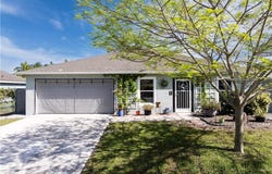 962 SW McElroy Avenue, Port St Lucie, FL 34953