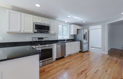 136 Pilgrim Rd, Haverhill, MA 01832