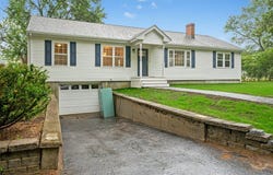 6 Howard St, Milford, MA 01757