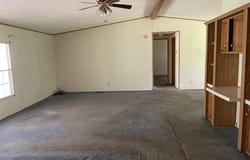 18000 Lattice Lane, St Robert, MO 65584